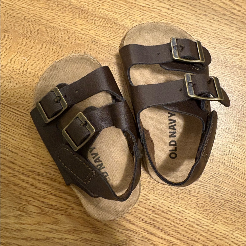 Old Navy Dark Brown Baby Sandals 3-6 months